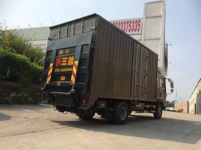 4.2米貨車帶尾板合法嗎？解答你的疑惑